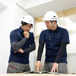 先輩社員が丁寧に指導します.